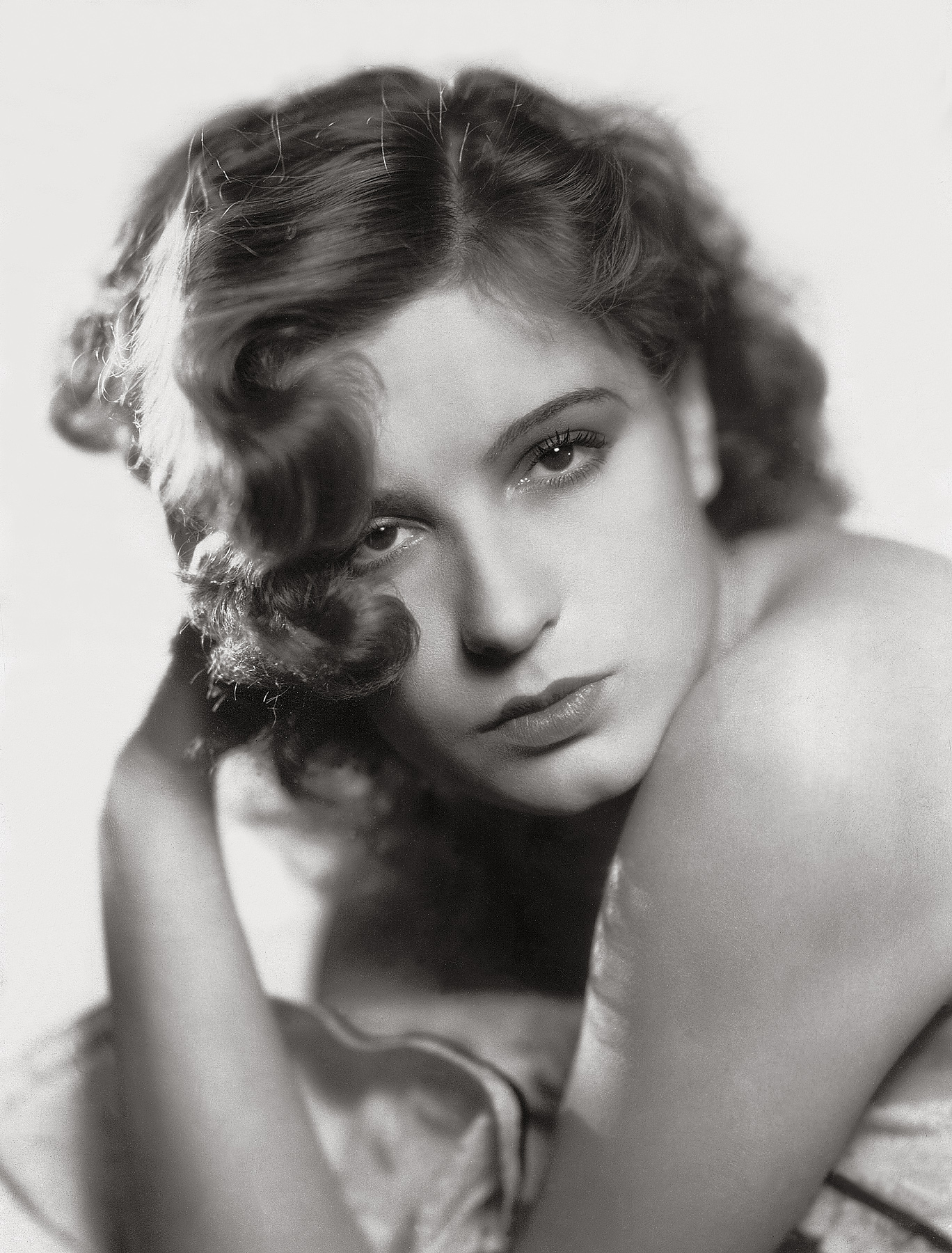 Lili DamitaAnnex